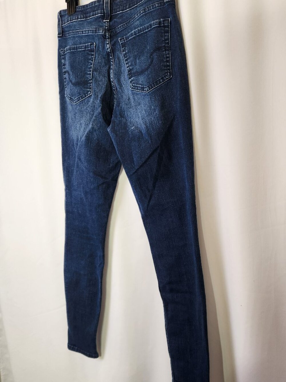 Signature by Levi Strauss Totally Shaping Skinny Jeans Size 6M W28 L30 Blue - Picture 11 of 15